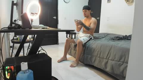 spider master online show from June 1, 1:40 am