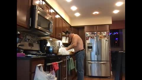 spike69old online show from December 11, 5:14 pm