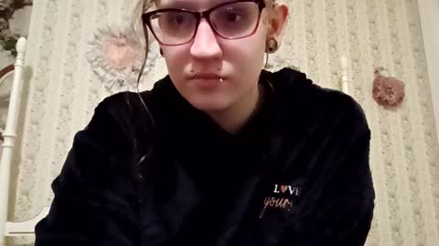 spoiledprincess4 online show from January 29, 9:07 pm