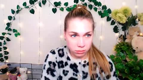 Karina online show from March 23, 8:52 am