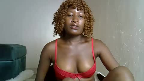 Snapshot of squirting_freak01 chatting on October 24, 9:26 pm squirting_freak01 online show from October 24, 9:26 pm