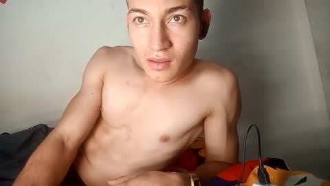 Snapshot of sradicto chatting on September 22, 2:48 am Flacofitxx online show from September 22, 2:48 am