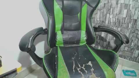 sr master cum its my old account online show from February 27, 1:31 am