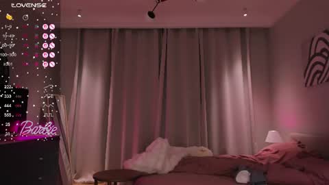 Alexandra online show from July 18, 8:55 pm