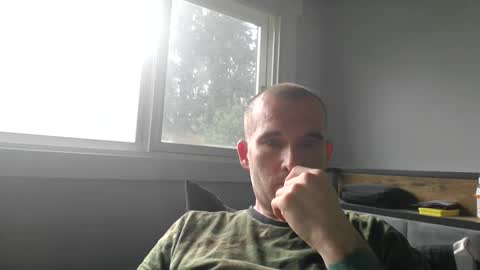 sscccooottt online show from May 26, 1:12 am