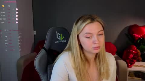 Kate online show from February 18, 1:11 pm