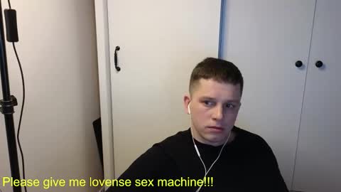 st1vemaster01 online show from March 24, 3:07 pm