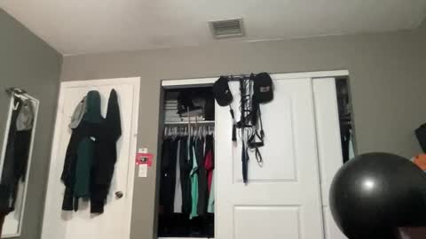 Jose online show from December 18, 2:07 am