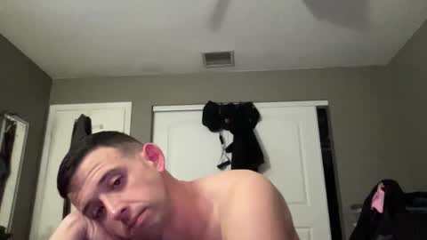 Snapshot of st22fe69 chatting on October 13, 2:02 am Jose online show from October 13, 2:02 am