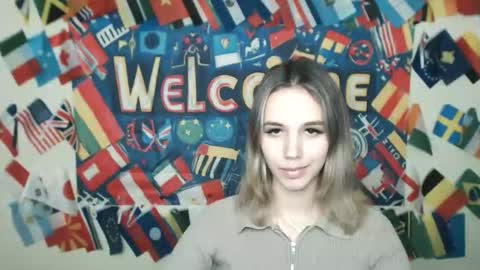 Stacy online show from September 12, 3:25 pm