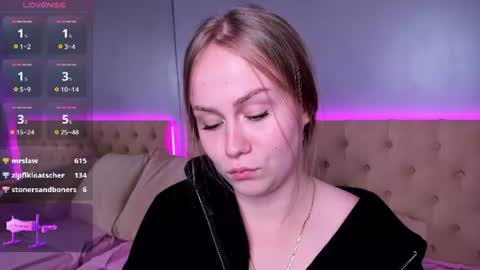 STACY online show from June 11, 12:32 am