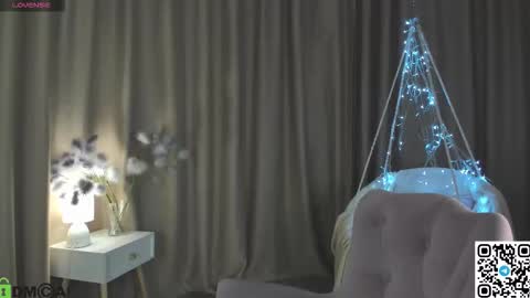 Stacy Mon Tue Wed Thu Fri Sun GMT GMT 3 1000am - 0400pm  online show from October 2, 7:40 am