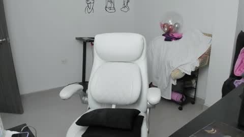 Zulma Yisset online show from January 15, 3:15 am