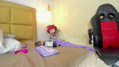 KEIMI  online show from March 20, 6:07 am