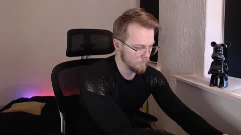 StanLust online show from January 11, 9:32 pm