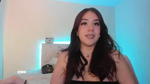 Stand and Rose online show from April 12, 5:33 am