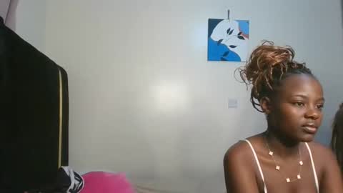 lia online show from February 12, 8:34 pm