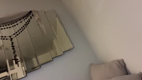 STAR online show from April 19, 4:02 am