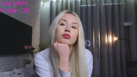 Karina online show from January 10, 8:14 pm