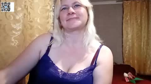 Helen online show from June 8, 7:04 pm