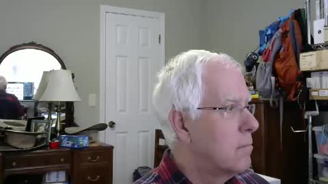 Snapshot of stasw20 chatting on December 2, 7:44 pm stasw20 online show from December 2, 7:44 pm