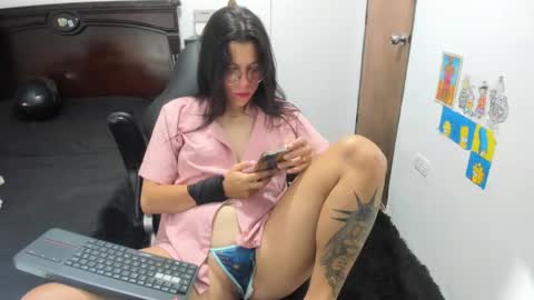 julieth-cancer online show from September 17, 1:53 am