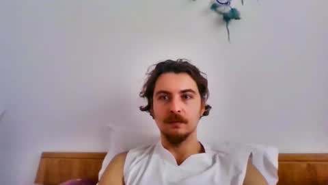 Snapshot of stefanikis chatting on December 9, 10:11 am Stefanos online show from December 9, 10:11 am