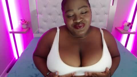 stefany_brooks online show from December 11, 6:09 pm