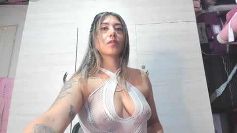 stefanyhorny69 online show from April 10, 2:11 pm