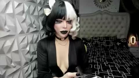 Jane online show from April 17, 7:11 am