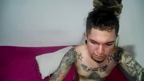 steffandjoshh420 online show from March 9, 1:32 am