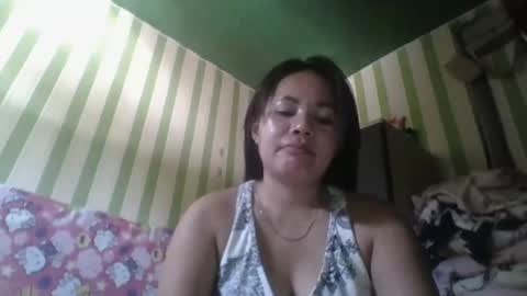 steffani_love online show from April 18, 2:46 am