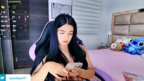 Stefany online show from May 19, 1:56 am