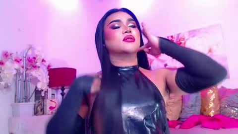 CALL ME STELLA online show from March 24, 7:03 am