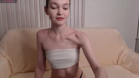 Snapshot of stellapayne chatting on October 24, 10:43 pm stellapayne online show from October 24, 10:43 pm