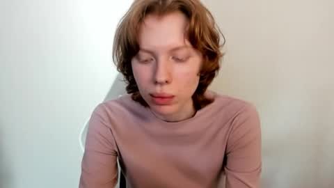 S T E L L A online show from February 18, 9:09 am