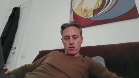 sten015 online show from April 14, 12:19 pm