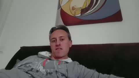 sten015 online show from March 24, 1:50 pm