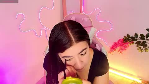 Emma online show from February 16, 3:10 pm