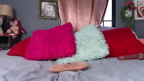    IG  stephani 3333 online show from February 21, 10:48 pm