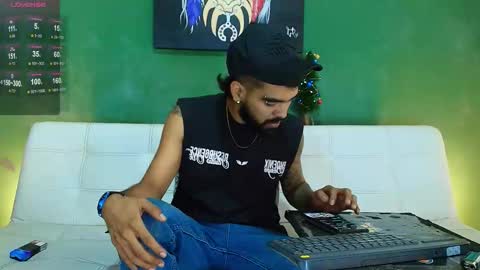    ................     online show from December 17, 2:51 am