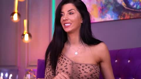 Snapshot of stephierouse chatting on September 13, 6:16 am Steph online show from September 13, 6:16 am