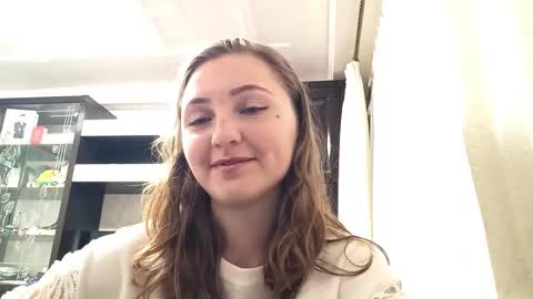 Stephanie online show from December 15, 4:58 pm