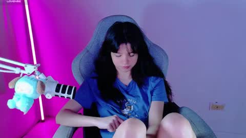 stephy online show from April 25, 4:14 am