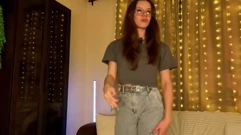 Candy online show from October 25, 6:52 pm