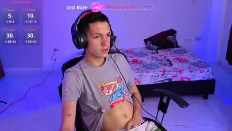 Snapshot of stevenweb chatting on October 16, 1:00 pm stevenweb online show from October 16, 1:00 pm