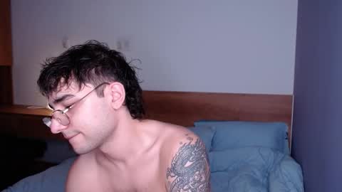 Alex   online show from February 12, 3:48 pm