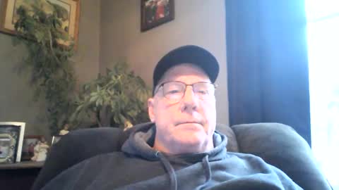 bobby online show from December 20, 2:59 pm