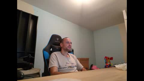 stickolive1 online show from September 15, 10:00 pm