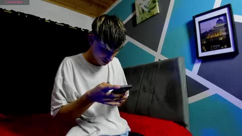 Stiven  online show from June 3, 3:31 am